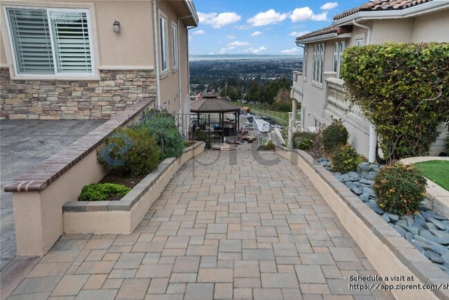 Building Photo - 24518 Karina St