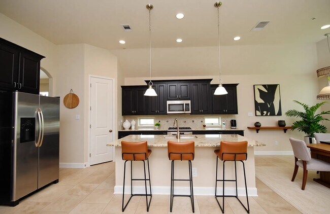 Building Photo - 4803 Basil Clear Trail