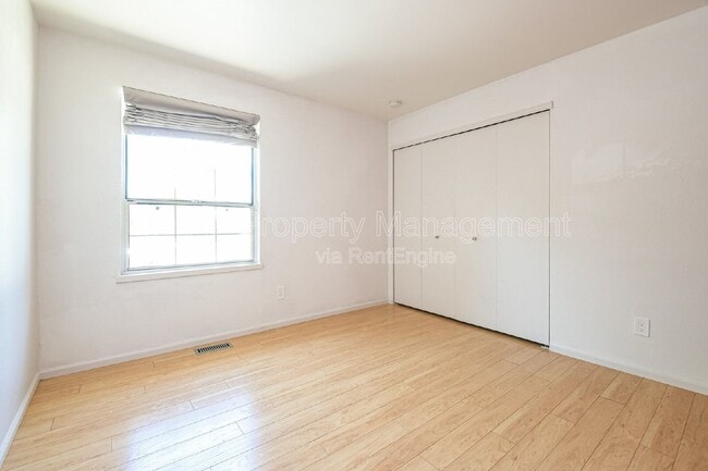 Building Photo - 11748 Fillmore Pl