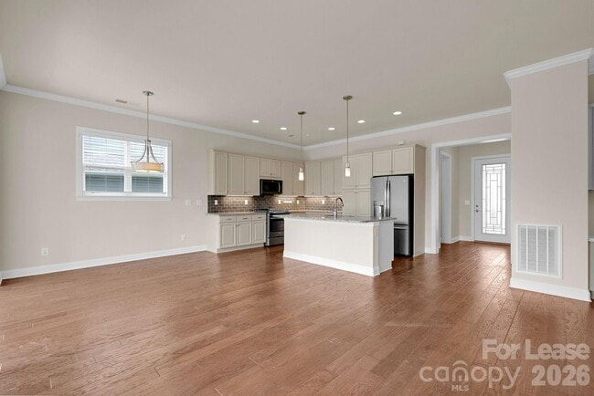 Building Photo - 5563 Elk Knob Ct