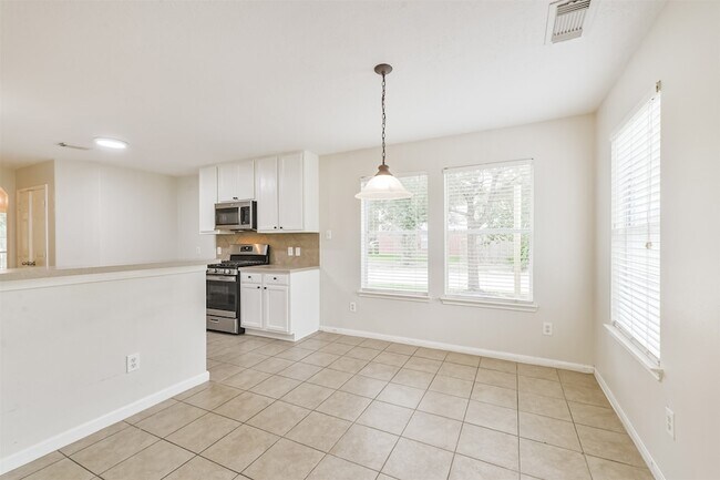 Building Photo - 21903 Whispering Daisy Ct