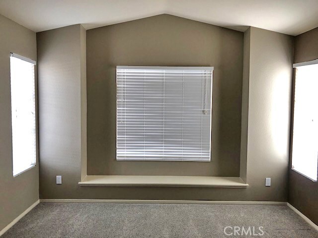 Building Photo - 444 Middlebury Ct