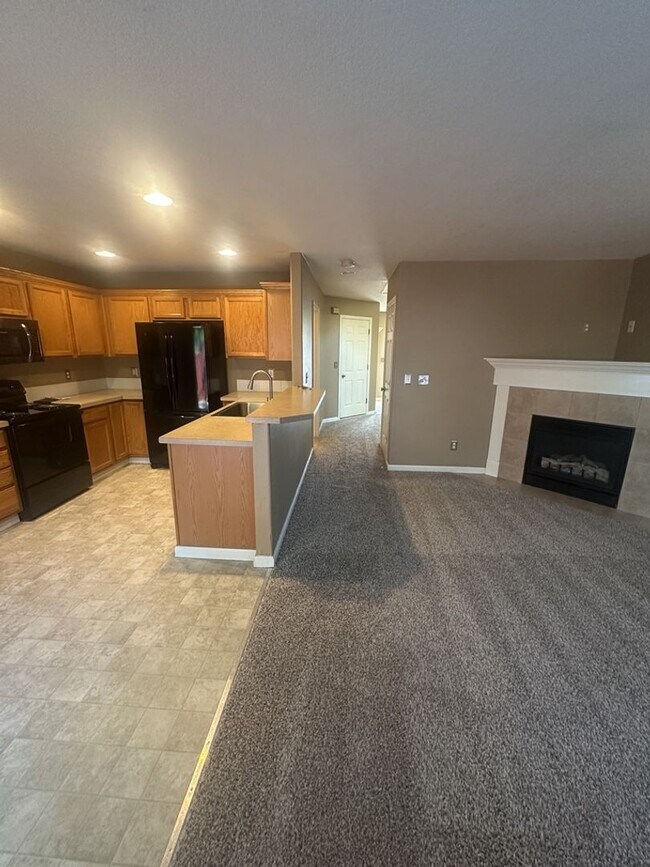 Building Photo - Welcome to this stunning two-story home lo...