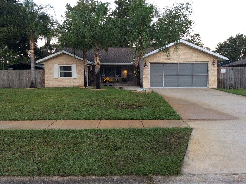 Building Photo - 533 Legume Drive