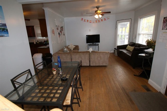 Building Photo - 7 br, 4 bath House - 718 Arbor St