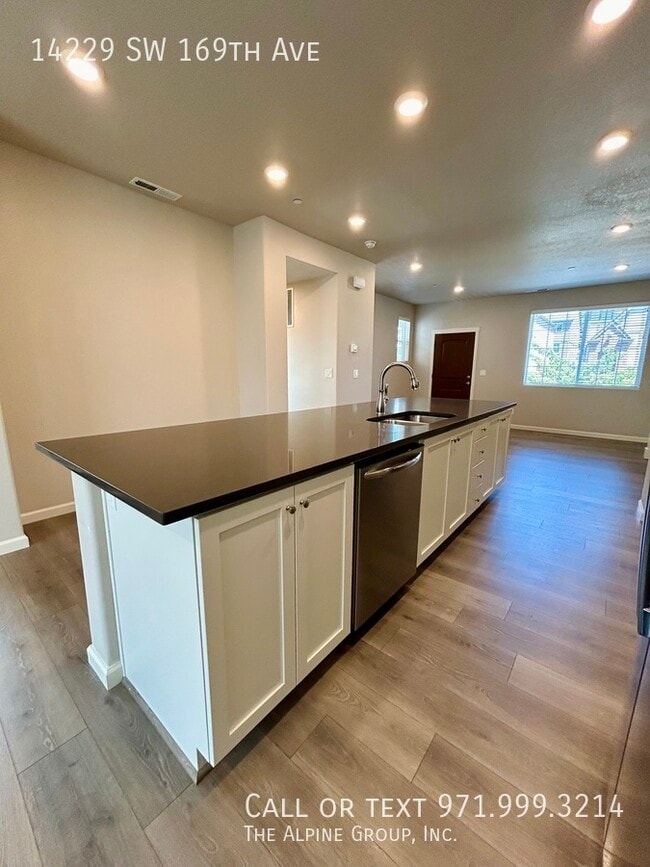 Building Photo - 14229 SW 169th Ave