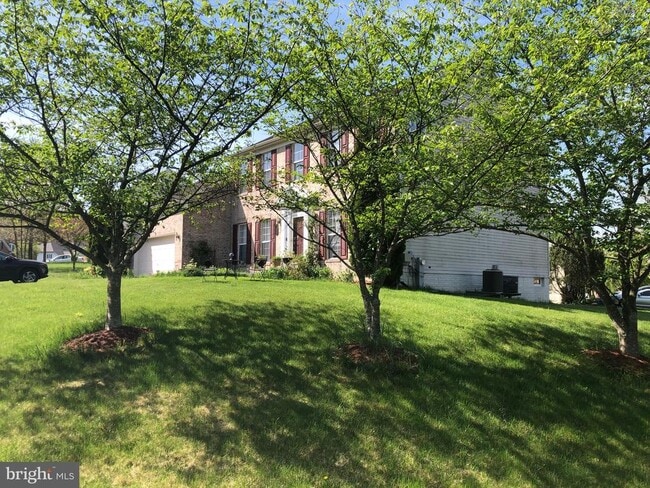 Building Photo - 4920 Daisey Creek Terrace