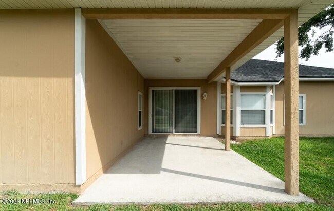 Building Photo - 557 Grand Parke Dr