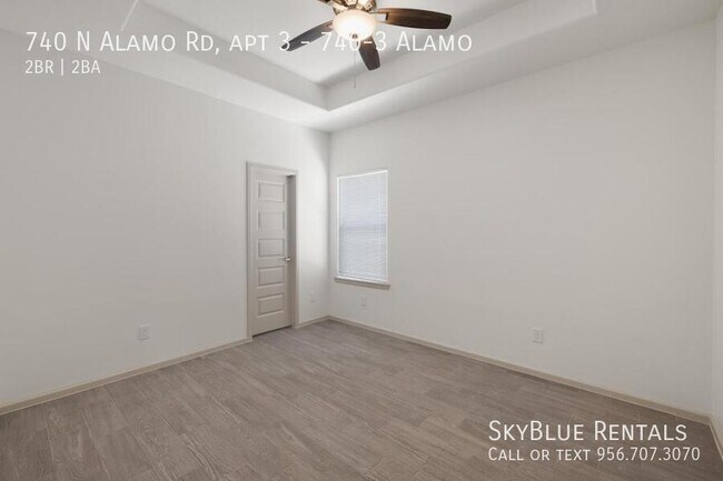 Building Photo - 740 N Alamo Rd