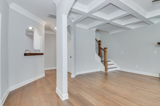 Building Photo - Beauty in Riverwood on Corner Lot!