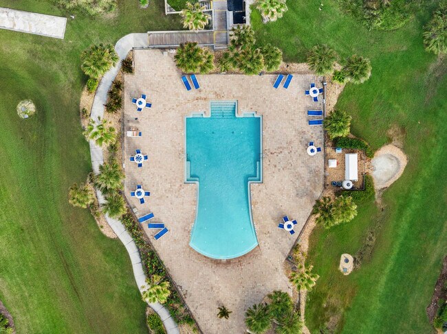 Building Photo - 850-A1A A1A Beach Blvd
