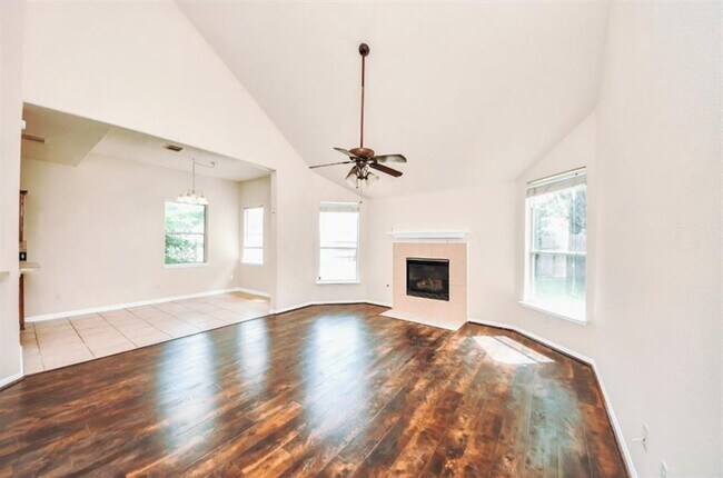 Building Photo - 6902 Sterling Meadow Dr