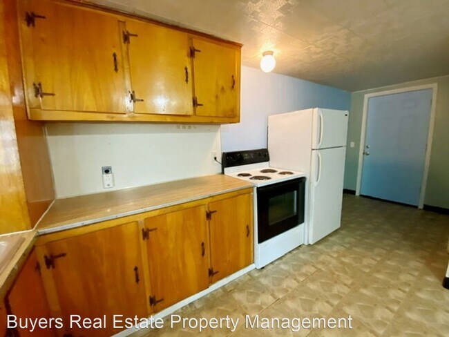 Building Photo - 8414 Duben Ave