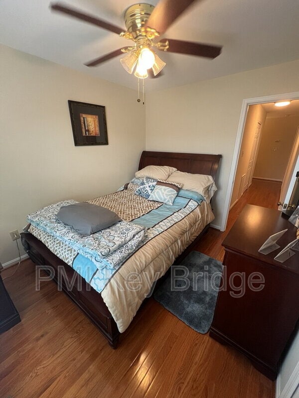 Building Photo - 7427 Salford Ct