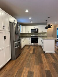 Building Photo - 1070 Lusters Gate Rd