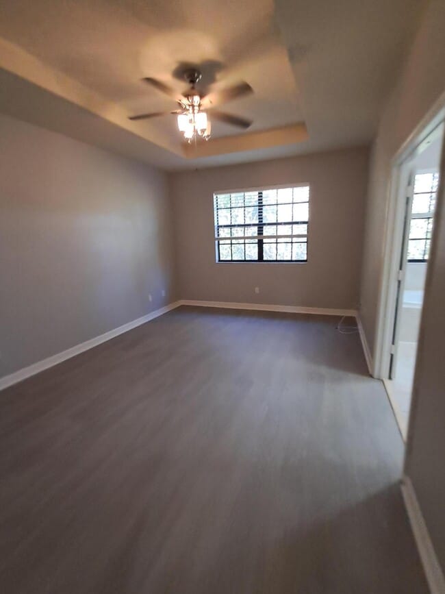 Building Photo - 10312 Wellington Parc Dr