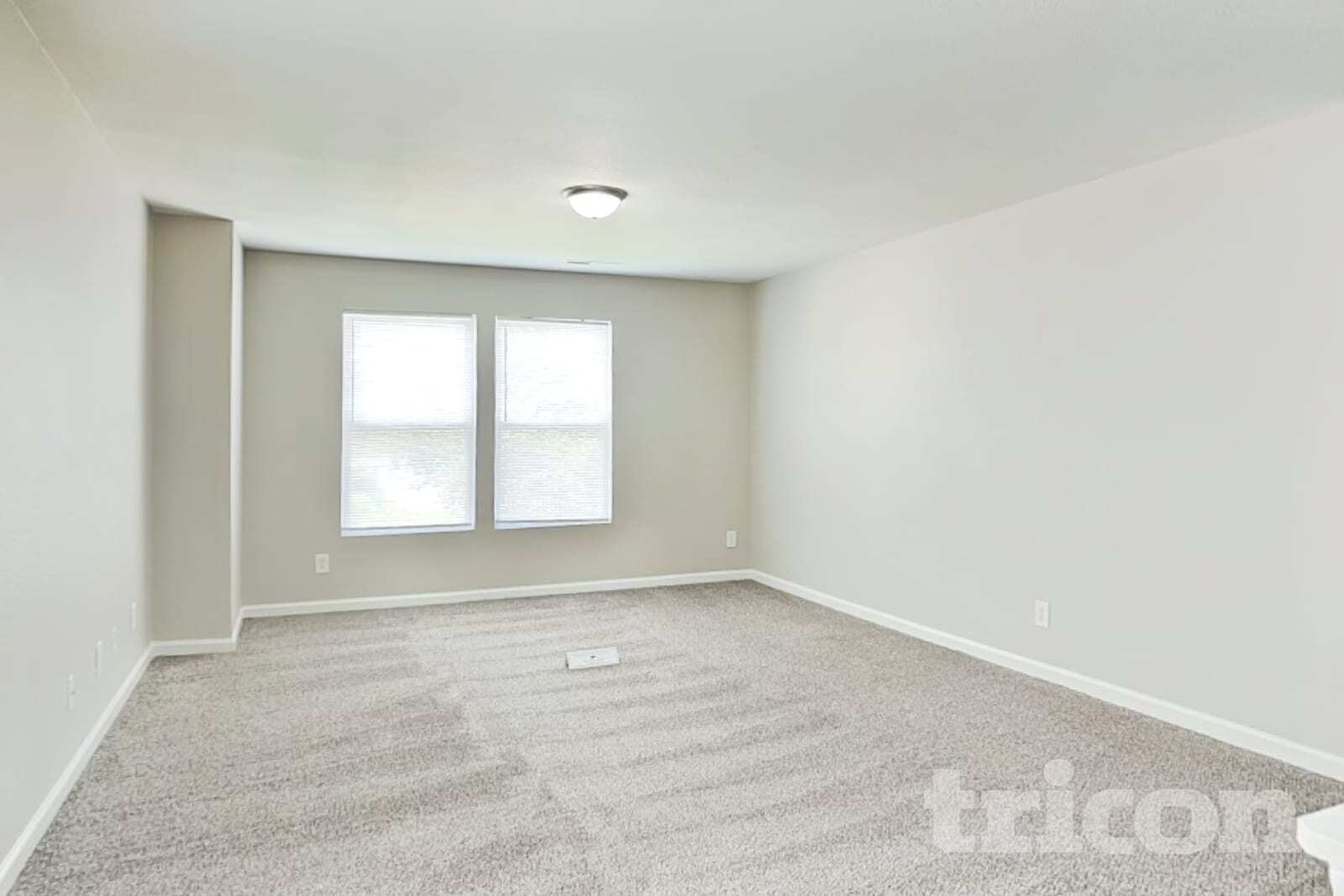 Building Photo - 3105 Arrowroot Ln