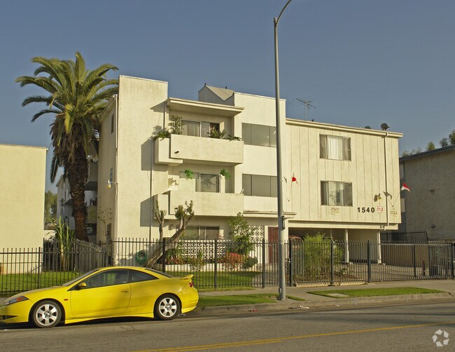 Building Photo - 1540 S Wilton Pl