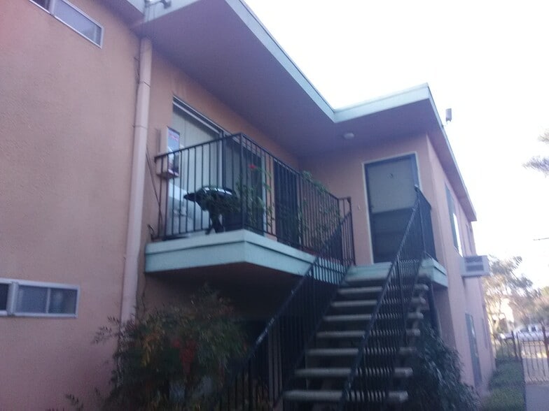 exterior of building - 4667 E Mountain View Dr