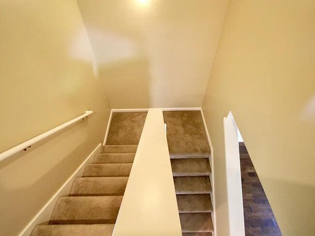 Building Photo - 164 Meriwether Ave