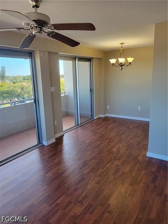 Building Photo - 4803 Sunset Ct