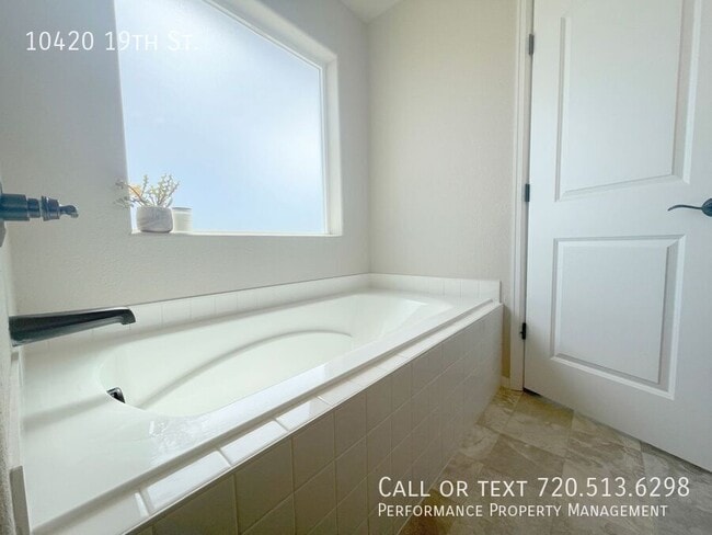 Building Photo - 10420 19th St