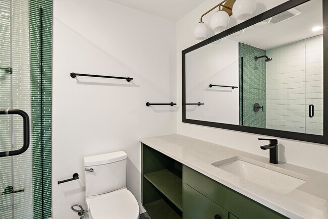 Building Photo - 199 Coolidge Ave