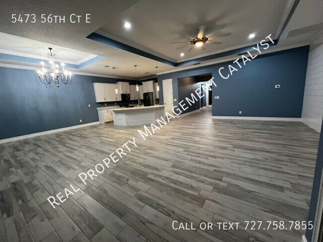 Building Photo - 5473 56th Ct E