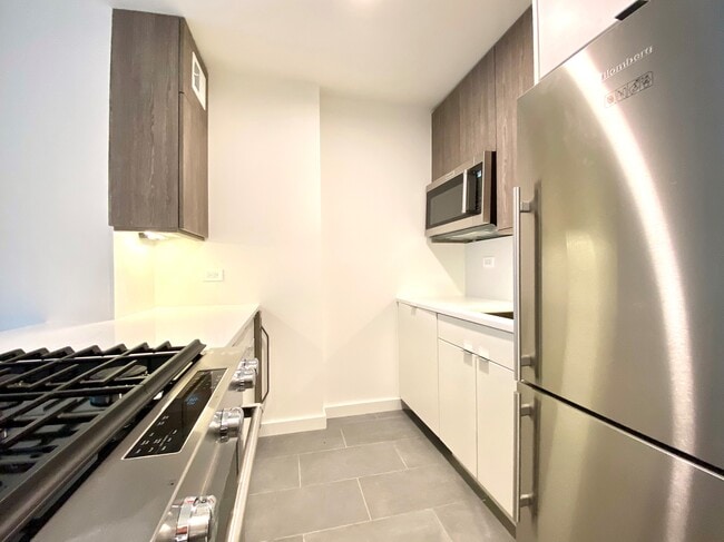 Interior Photo - The Landon