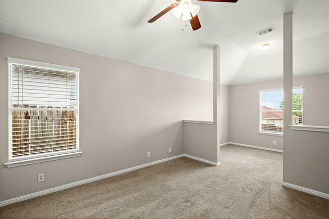 Building Photo - 14901 Nuttall Dr
