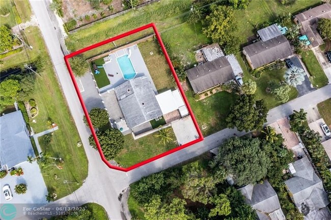 Building Photo - 15276 Harrison Rd