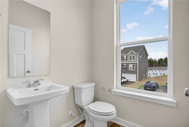 Building Photo - 704 Olivia St