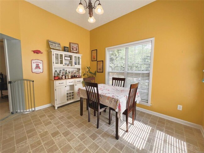 Building Photo - For Rent Prattville AL