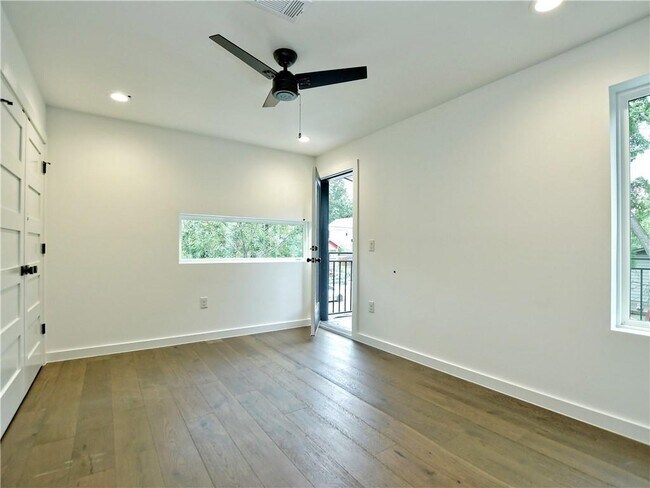 Building Photo - 3314 Garden Villa Ln