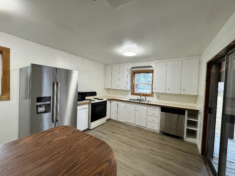 Building Photo - 202 Woodland Rd