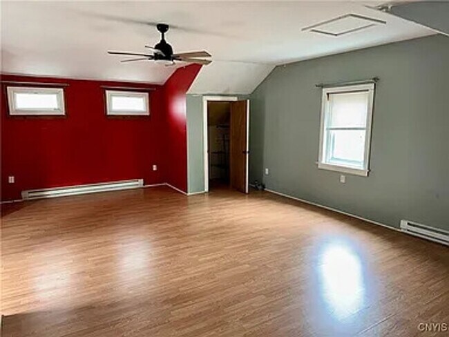 Building Photo - 113 Delmar Pl