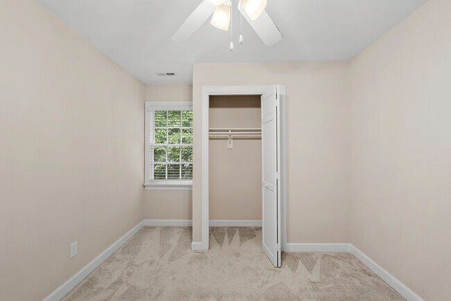 Building Photo - 8313 Bellingham Cir