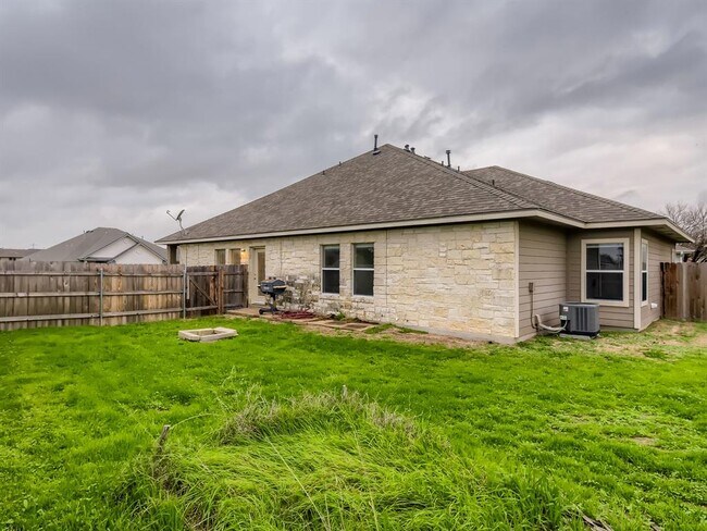 Building Photo - 2858 Southampton Way