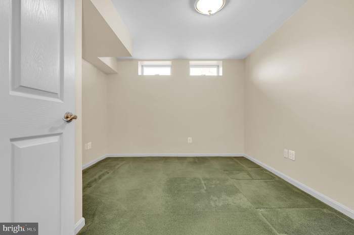 Building Photo - 6209 Derby Dr