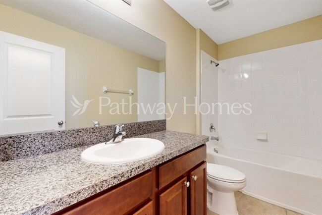 Building Photo - 11137 Hudson Hills Ln