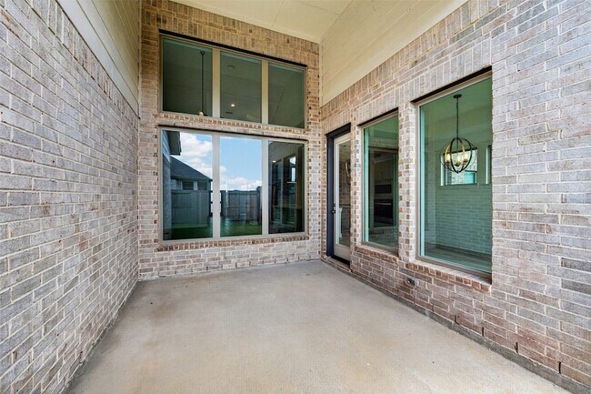 Building Photo - 2803 Sweet Honey Ln