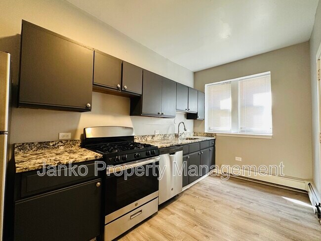 Building Photo - 62 N Parkside Ave