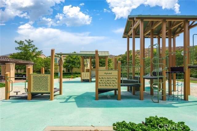 Building Photo - 109 Soaring Eagle