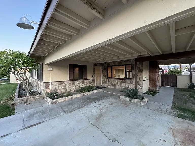 Building Photo - 82172 Sierra Ave