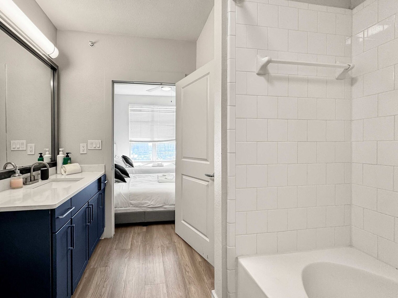 Building Photo - 2916 Indiana St