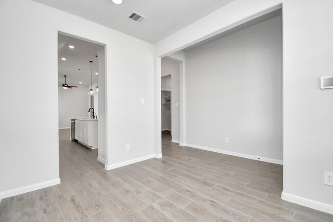 Building Photo - 19807 Palomino Pr Trl