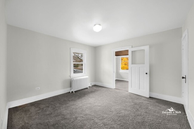 Building Photo - Single Family Home in Historic Oak Park Neighborhood