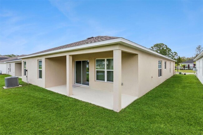 Building Photo - 3262 Sanctuary Dr