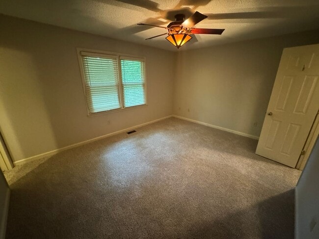 Building Photo - Brookstone Single-Story Ranch Home!