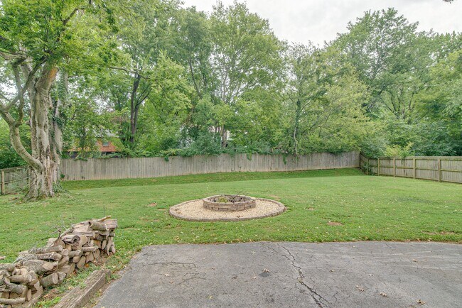 Building Photo - 4736 Danby Dr